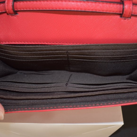 Chaps Women's Red Crossbody Purse/Wallet - Picture 3 of 10